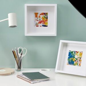 2 White Picture Frames